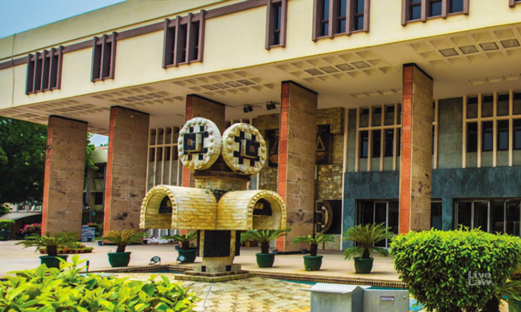 Delhi High Court, Inmate Lost Eye, Black Fungus, Tests Positive COVID, Interim Bail, Justice Mukta Gupta,