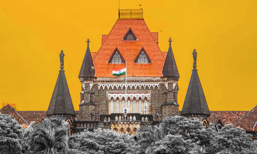 Bombay High Court, Scheduled Tribe (Prevention of Atrocities) Act, dead body detained, insult, caste, scheduled caste, anticipatory bail granted, no offense, Hospital Employees, Justice Sandeep K. Shinde,