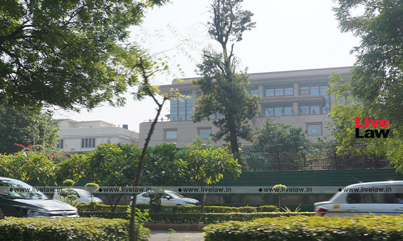 Income Tax Dept. Cant Withhold Refunds In Mechanical And Routine Manner: Delhi High Court