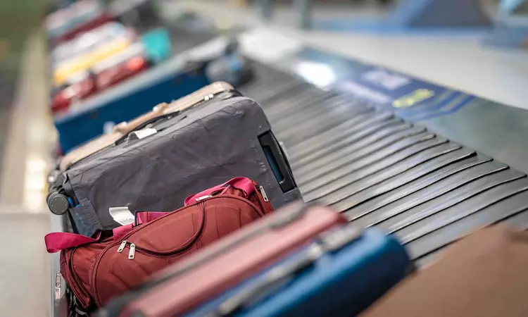 Baggage Rules 2026 Allow Returning Indians To Bring Jewellery Upto 40 Gram Duty-Free