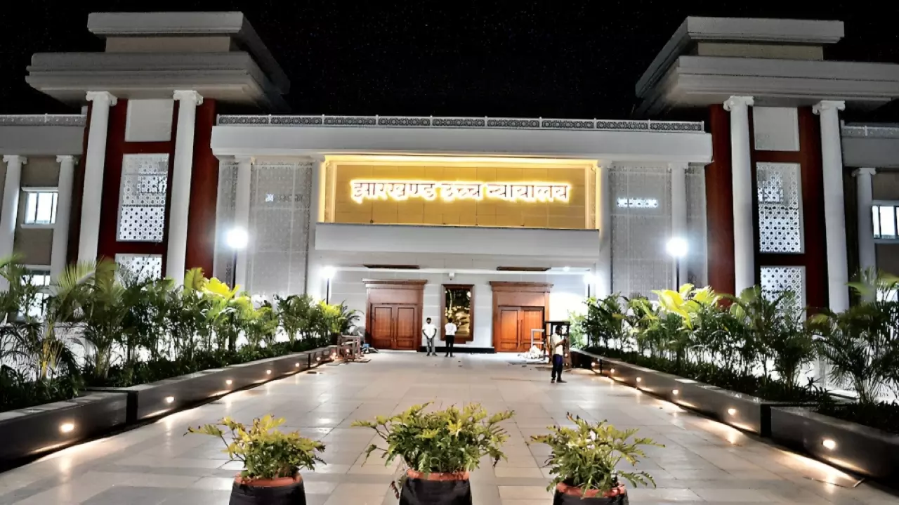 Interest Of 18% Cant Be Claimed In Arbitrations Commencing Before 2015 Amendment, When Award Specifies Particular Rate: Jharkhand HC