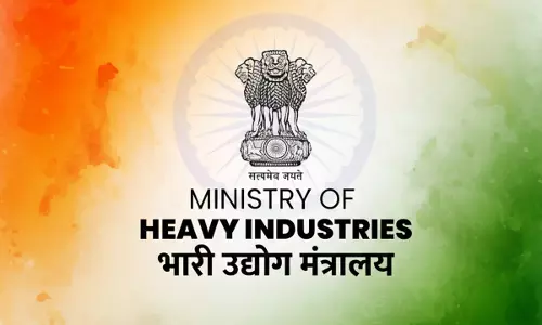 Centre Clarifies EV Manufacturing Scheme; Says OEM Non-Participation Linked to India–EU FTA Uncertainty